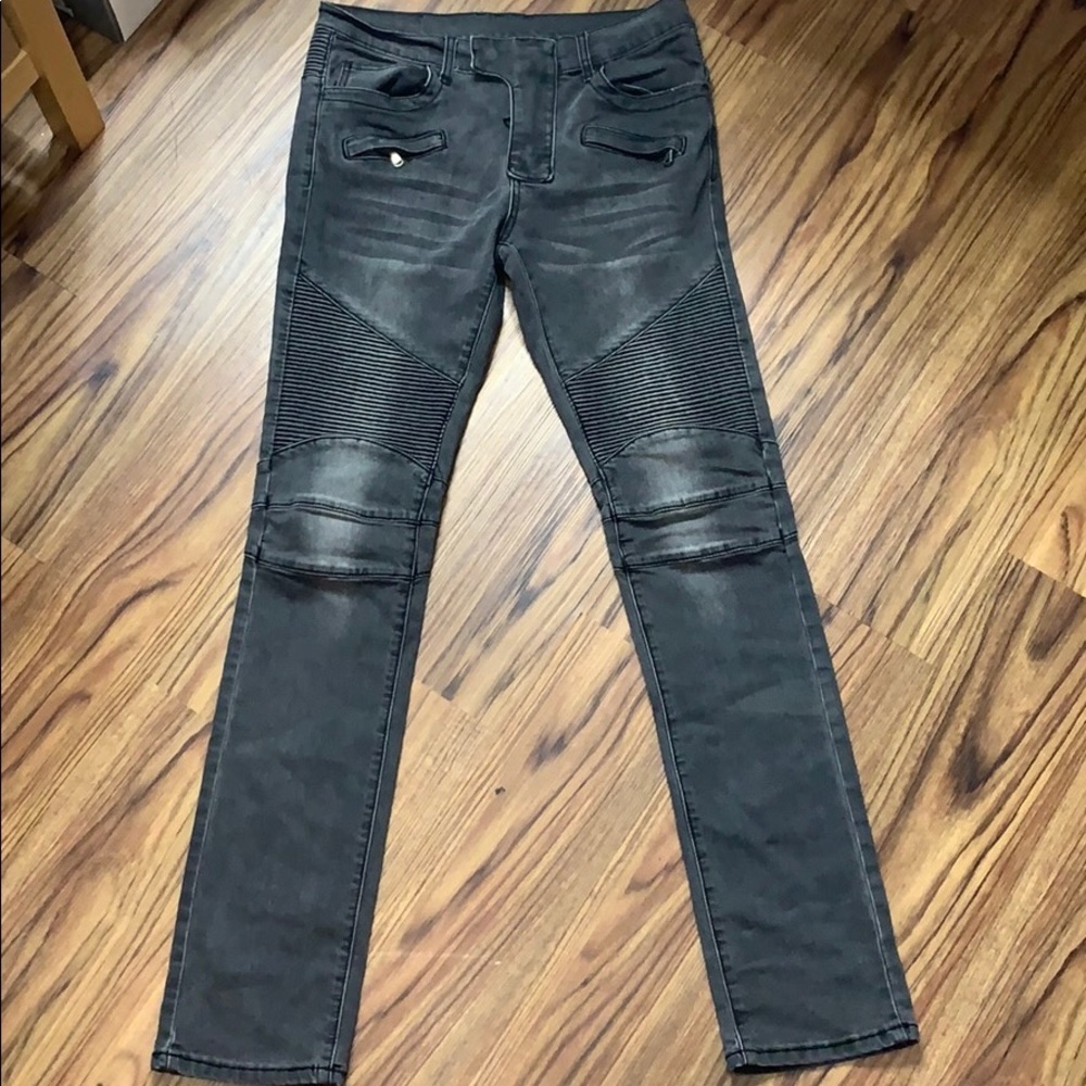 Balmain Paris Men Fashion Stretching Jeans  (32)